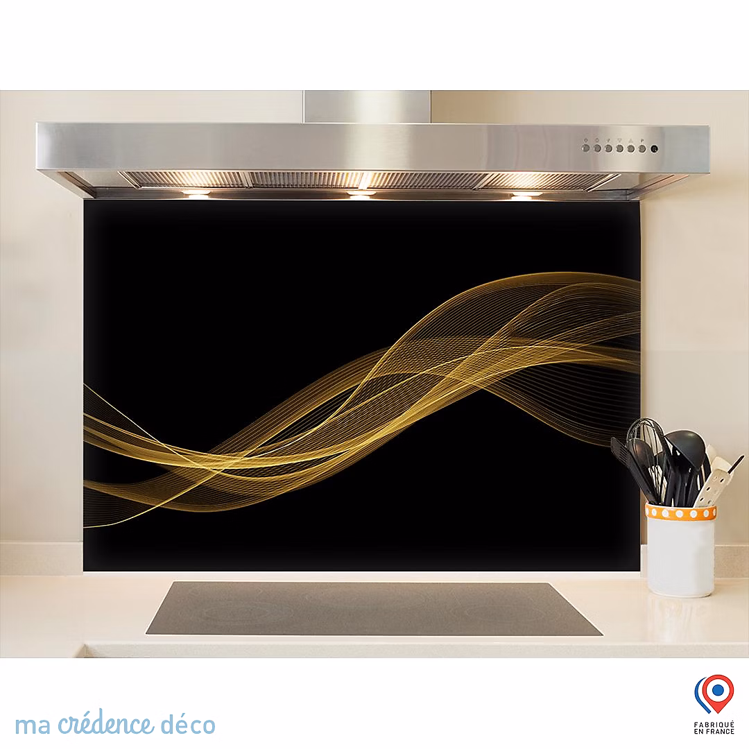 Crédence cuisine fond de hotte Courbe dorée 2 – Verre trempé | L 90 cm x H 50 cm | MaCrédenceDéco