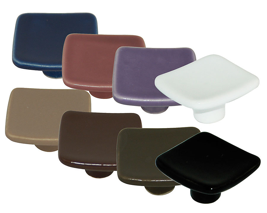 Bouton carré porcelaine noir 36 × 36mm – CADAP, B0196/10S