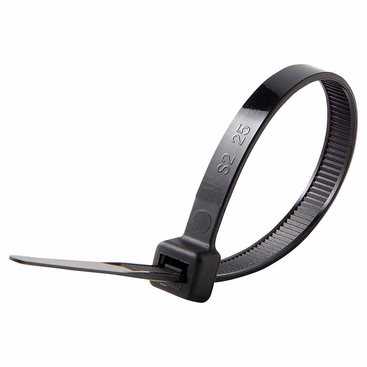 100 colliers de serrage en nylon Diall 6 × 175 mm noir