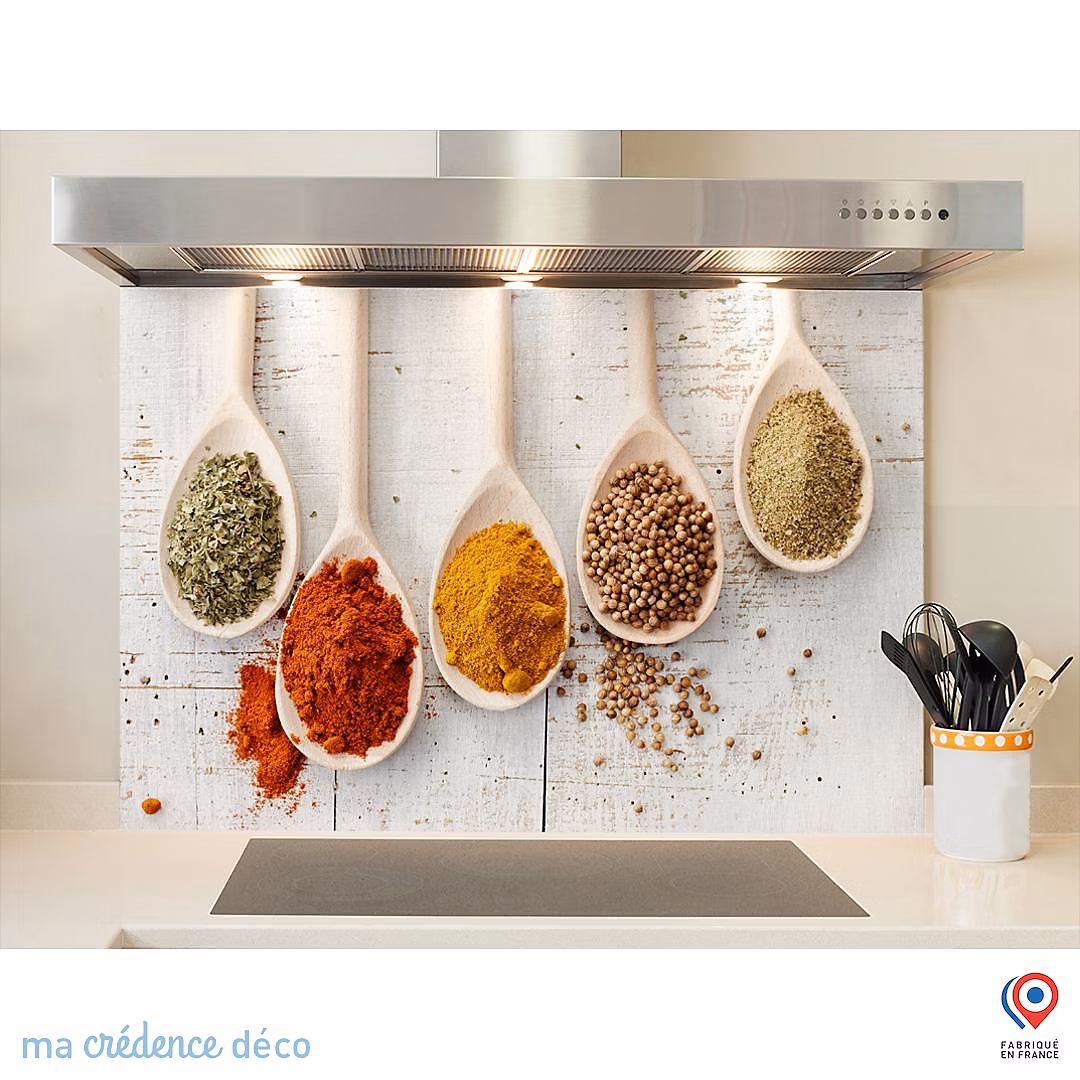 Crédence cuisine fond de hotte Epices sur bois 2 – Verre trempé, L 90 cm x H 60 cm, MaCrédenceDéco