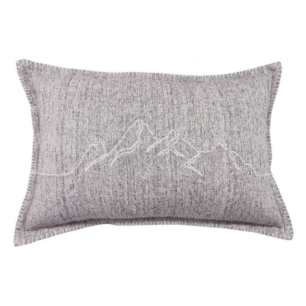 Coussin rectangulaire montagnes en coton brossé (40 × 60 cm – Gris)