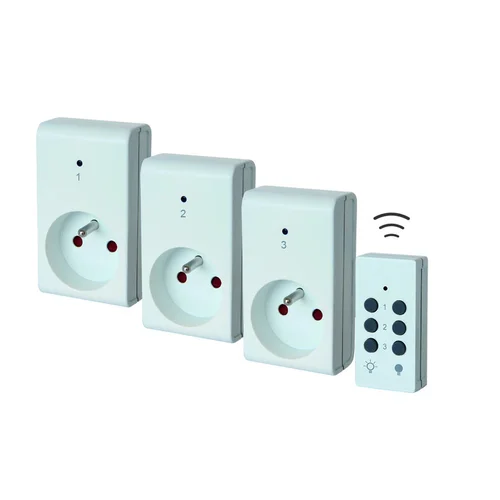 Lot de 3 prises télécommandées avec la télécommande coloris blanc en plastique - 230 V x 50 HZ