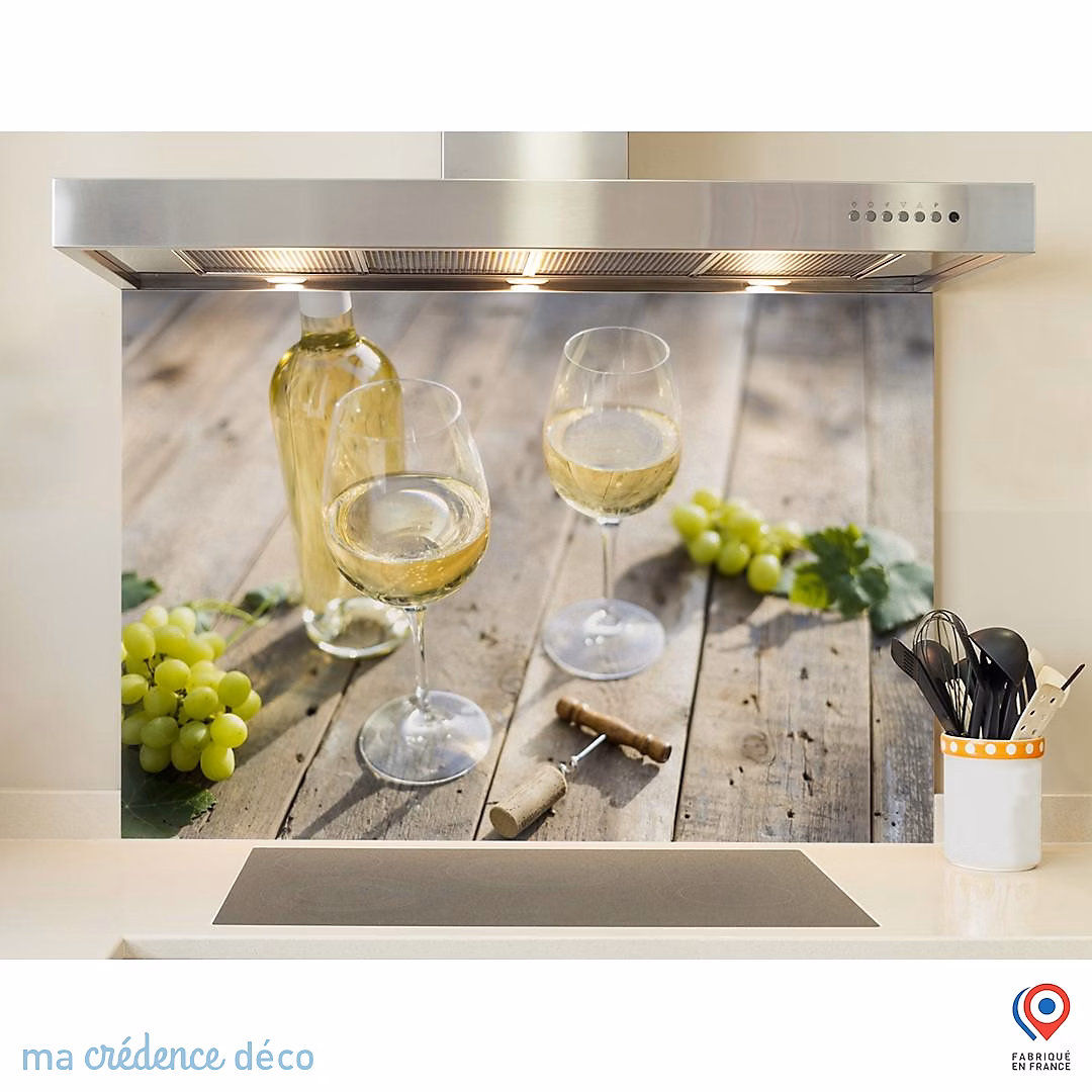 Crédence cuisine fond de hotte Vin blanc sur bois | Verre trempé – L 90 cm x H 50 cm – MaCrédenceDéco