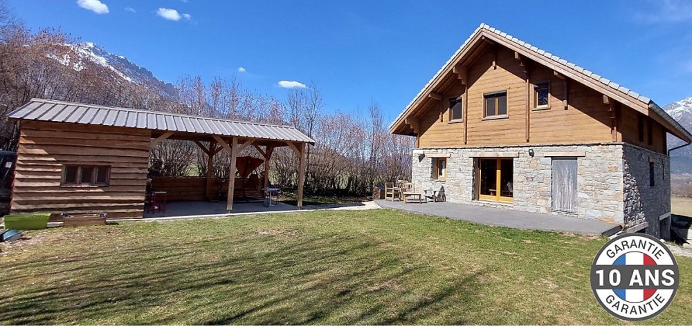 Carport Deux Pentes – 450cmx800cm, Bois DOUGLAS Français (Charpente en bois-auvent-abri voiture), 36 m². Garantie 10 ans