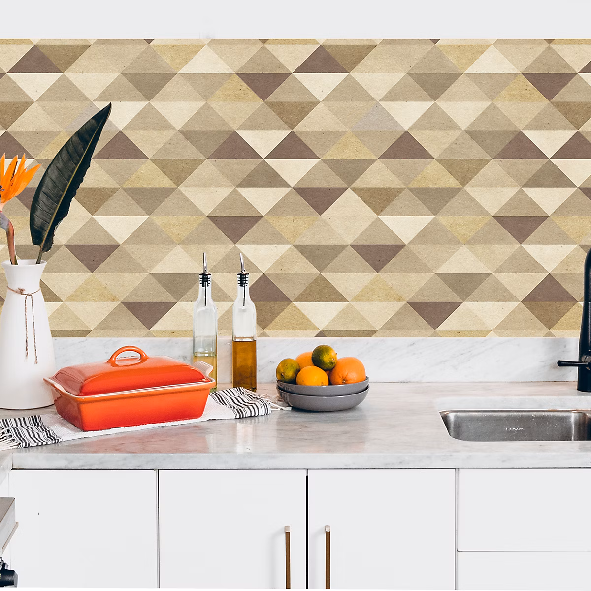 Crédence adhésive design triangle 321 – 50 × 300cm