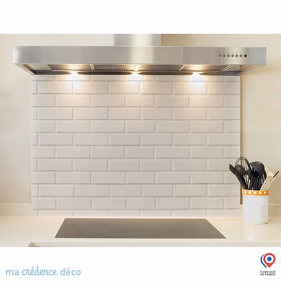 Crédence cuisine fond de hotte Briques blanches – Alu composite | L 90 cm x H 70 cm | MaCrédenceDéco