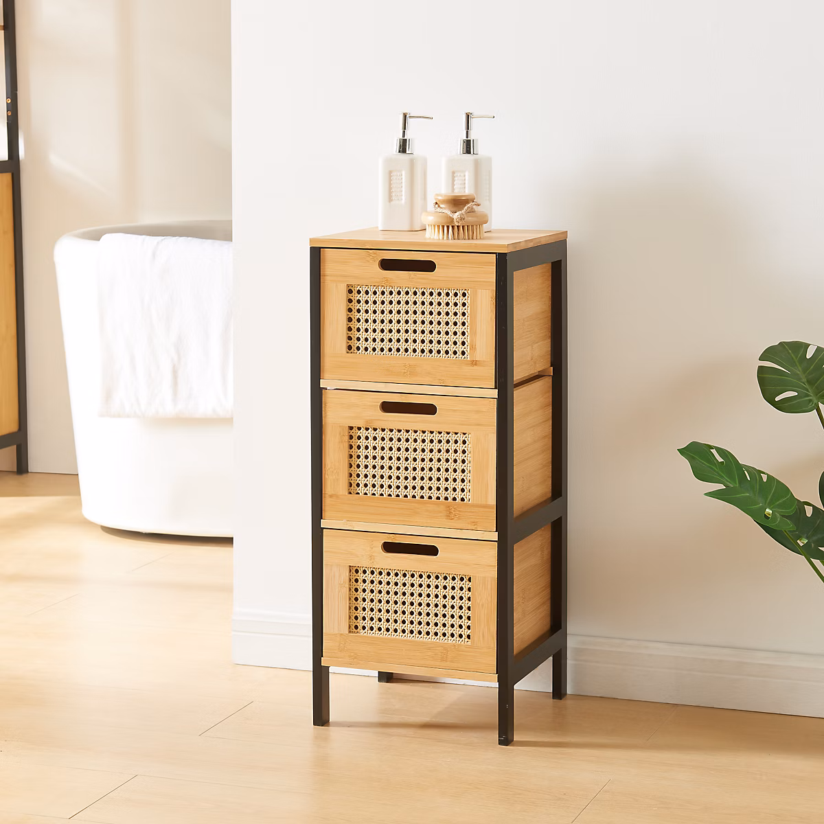 Commode Tervola avec 3 tiroirs 72 × 30 × 30 cm noir naturel effet rotin en.casa