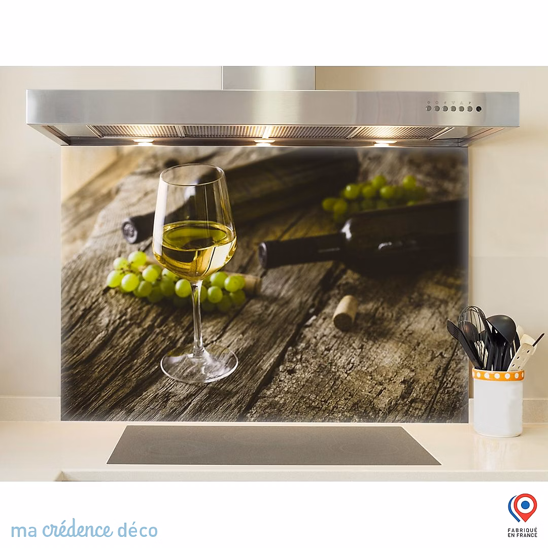 Crédence cuisine fond de hotte Vin blanc et grappe – Verre trempé, L 70 cm x H 60 cm, MaCrédenceDéco