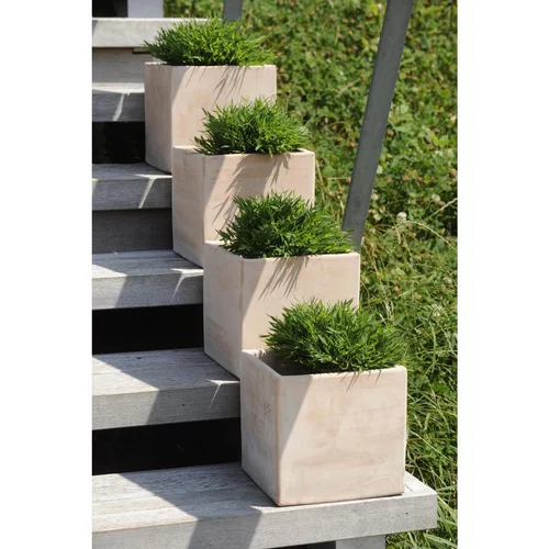 Pot carré contemporain en terre claire 24x24x24 cm