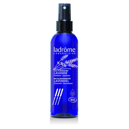 Eau florale lavande fine. Le flacon de 200 ml